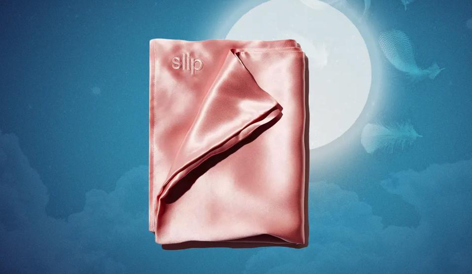 Valentine's Day, perfume, gift guide, quarantined lover, pandemic, celebration, present