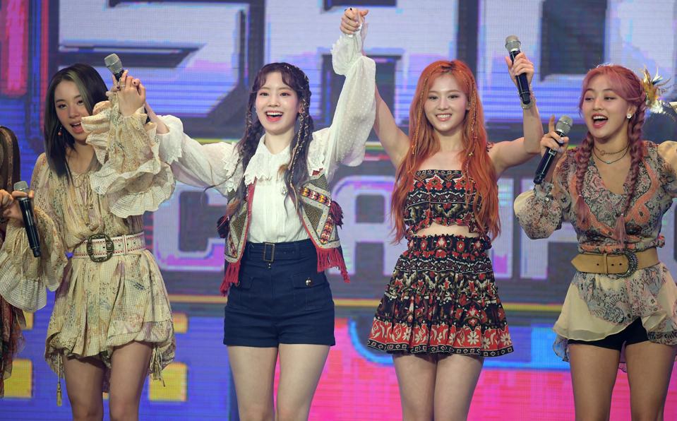 bts blackpink got7 twice and nct 2020 twitter shares the 10 most mentioned k pop songs of 2020