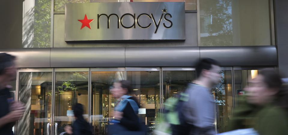 Macy's gets ready to close its Water Tower flagship store in Chicago.