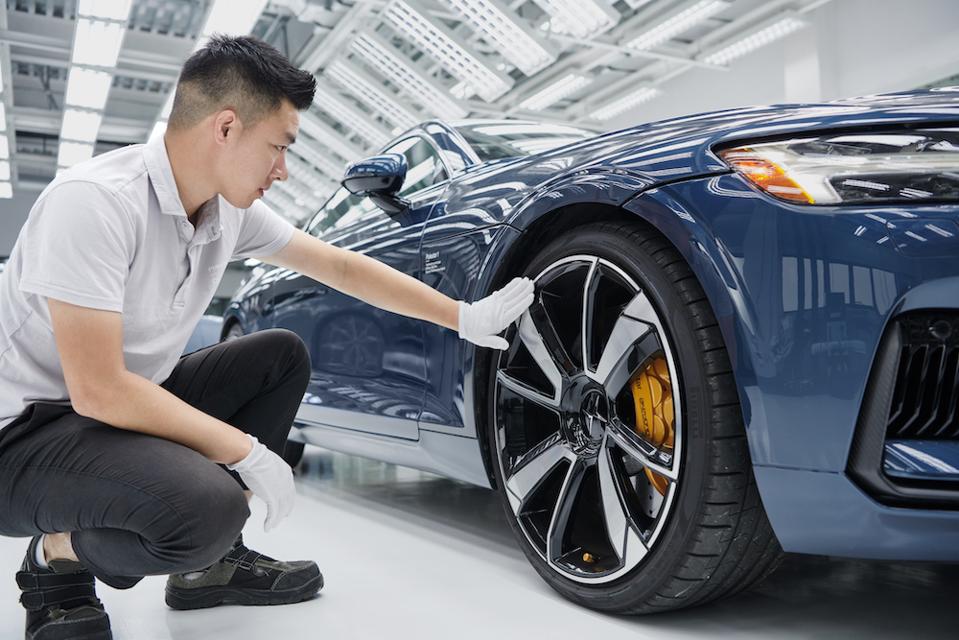 Car production at the Polestar Chengdu plant in China