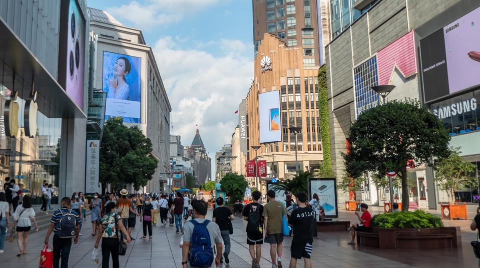 Apple Samsung Huawei Flagship Store In Shanghai