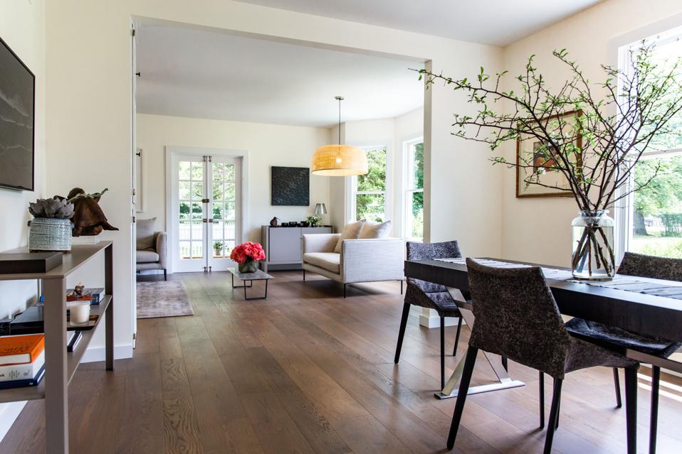 The main dining room area at the Roundtree Hotel.