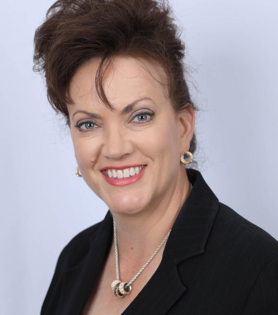 Lynn Welch found a way to adapt and thrive during pandemic restrictions on in-person testing. She says ″Don’t Panic, Assess Risk, Seize Opportunity.″
