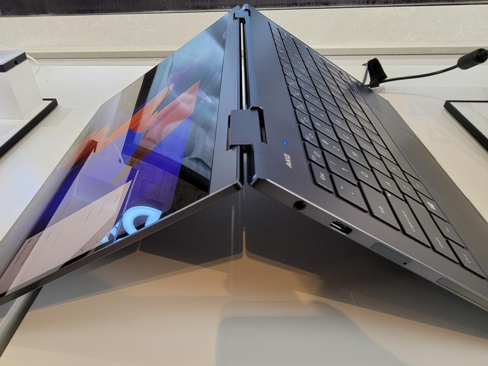 The Galaxy Book Flex 2