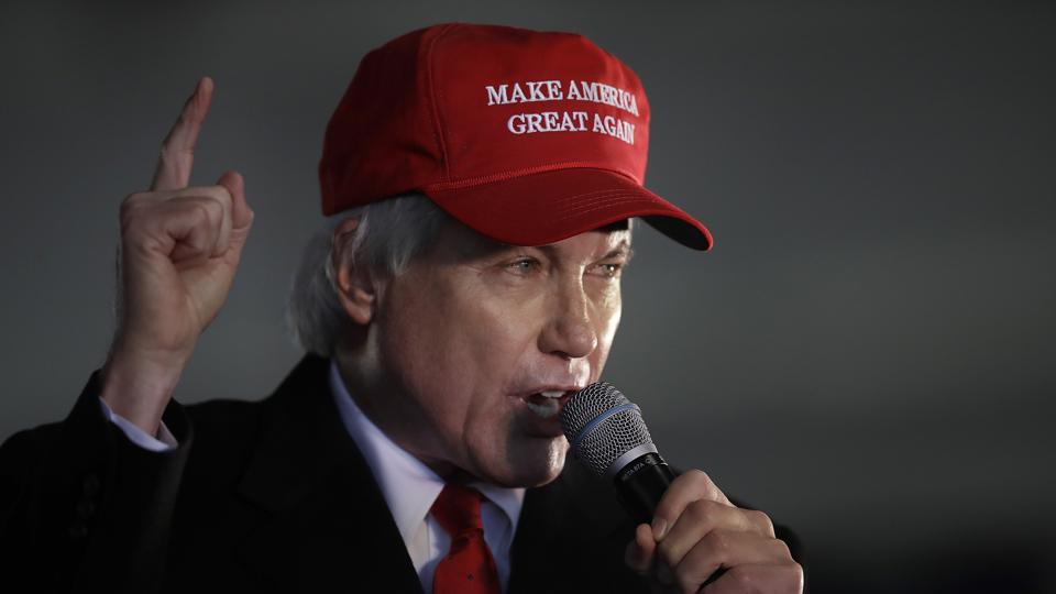 Lin Wood Georgia rally wearing MAGA hat