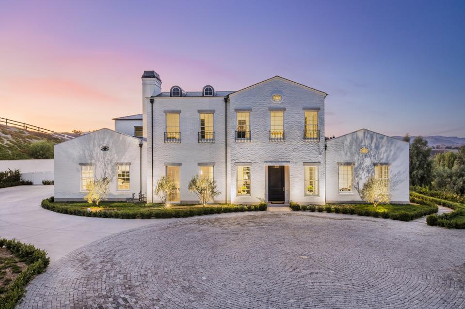 hidden hills home designed by travis grimm 5545 dixon