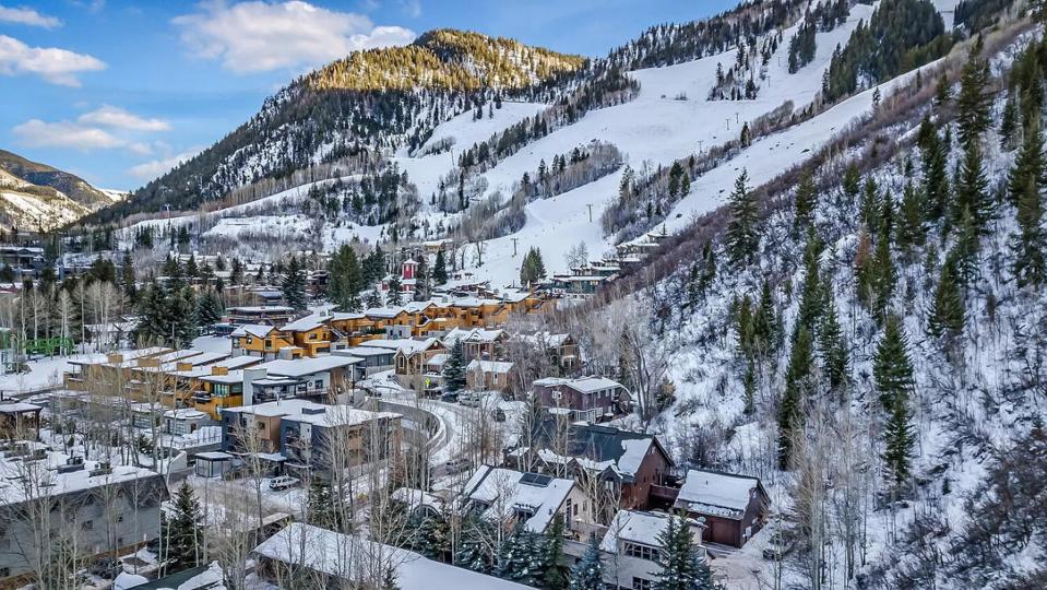 aerial view of luxury homes aspen colorado