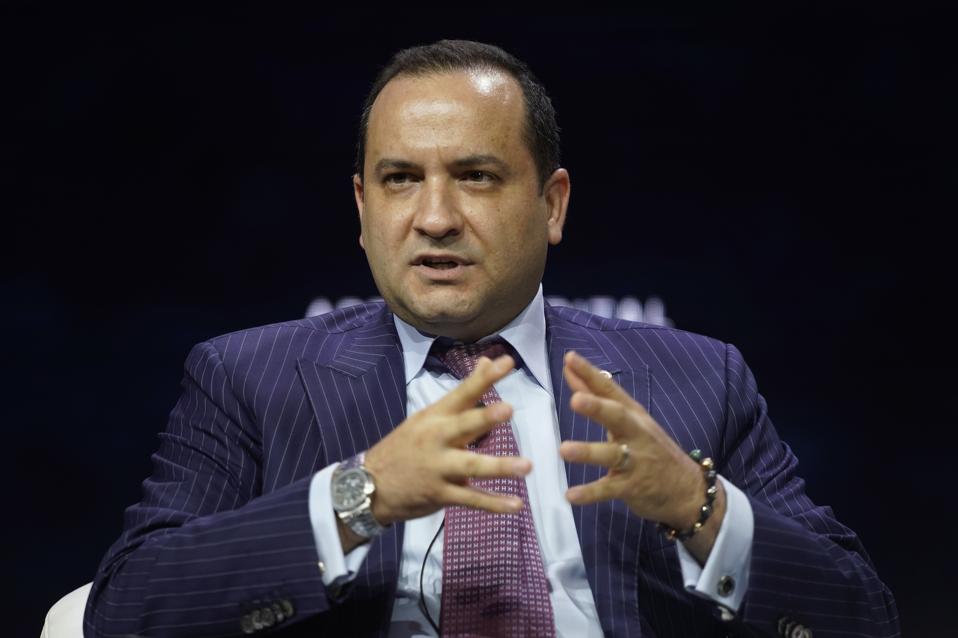 Armand Aarton, ιδρυτής και πρόεδρος, Arton Capital.