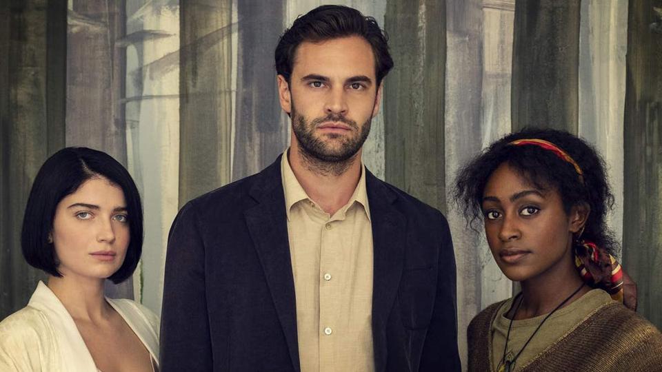 Netflix's 'Behind Her Eyes' Has One Of The Best Endings In Recent Memory Netflix's 'Behind Her Eyes' Has One Of The Best Endings In Recent Memory