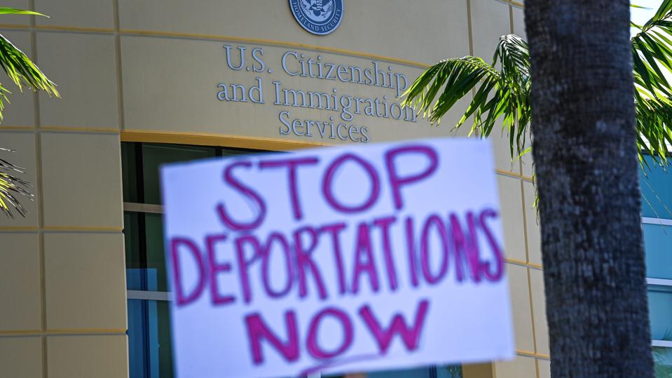 Federal Judge Indefinitely Blocks Biden Administration’s 100-Day Deportation Moratorium