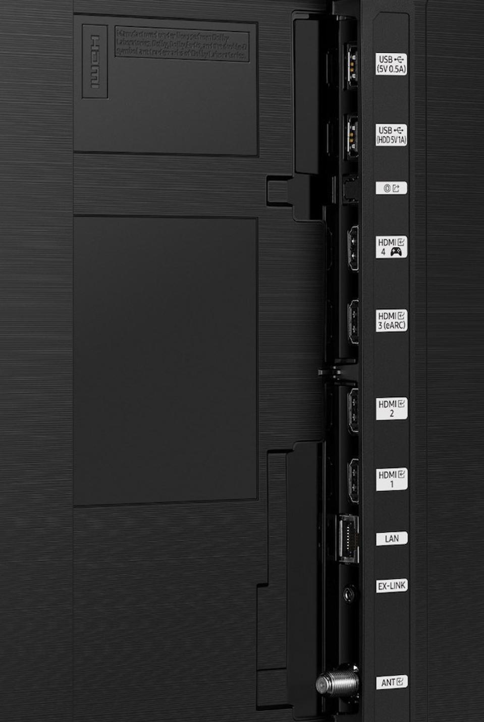 The Samsung QN65QN90A's connections