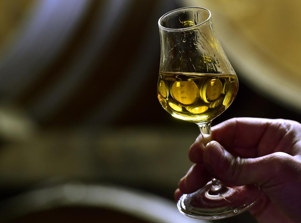 FRANCE-US-ALCOHOL-ECONOMY