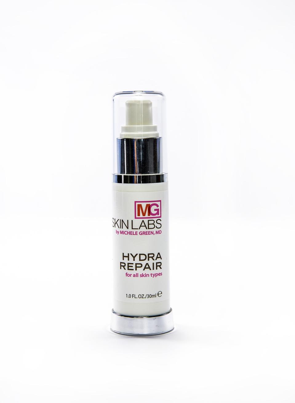 Hydrating magic in reducing the appearance of fine lines and wrinkles.  