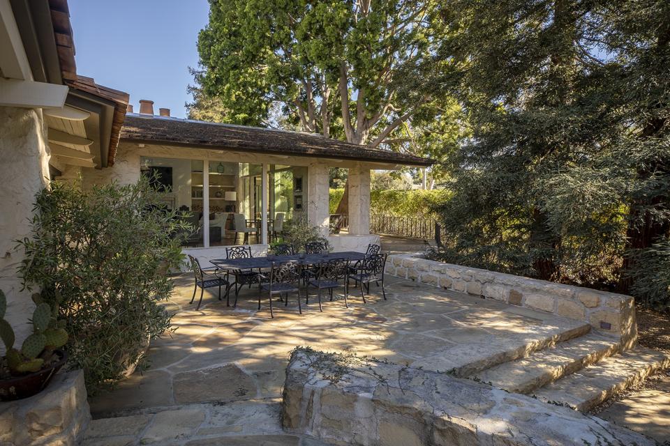 outdoor patio cliff may california ranch house 2069 China Flat Rd santa barbara