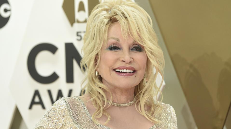 53rd Annual CMA Awards - Arrivals