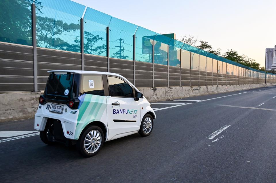 Enthusiasm For Electric Vehicles Still Appears Excessive Enthusiasm For Electric Vehicles Still Appears Excessive thumbnail