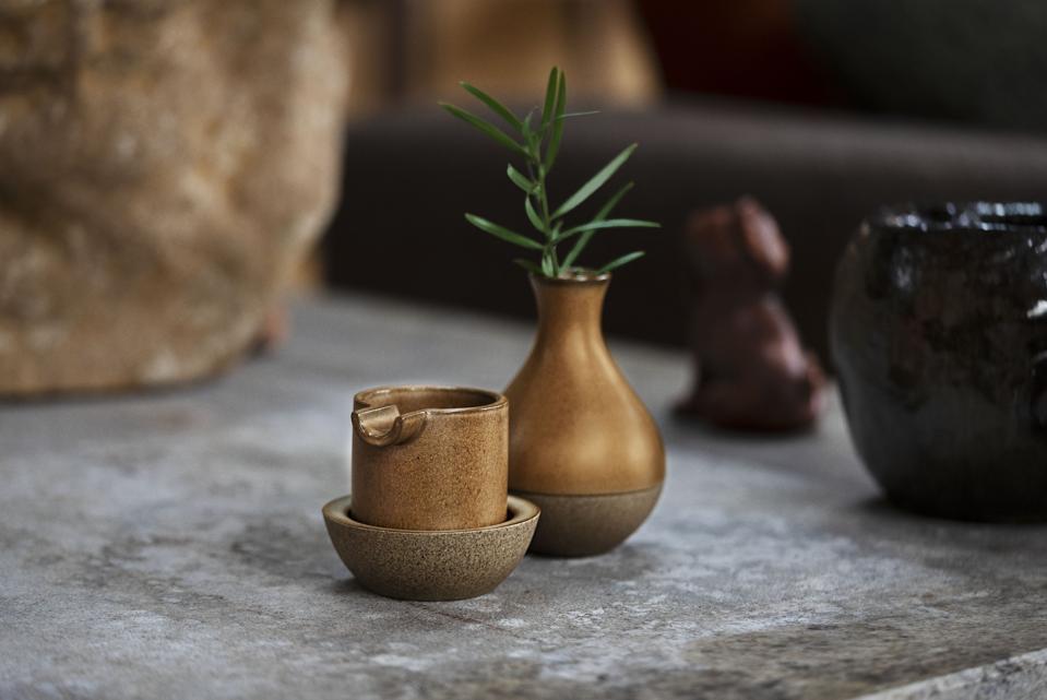 Seth Rogan Weed Table Seth Rogen’s Houseplant Is A Celebrity Cannabis Brand Worth The Hype