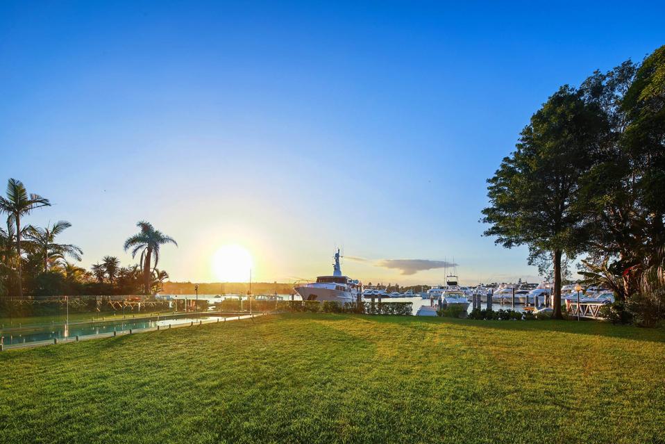swimming pool and marina 29A Wunulla Road, Point Piper Sydney, New South Wales, Australia