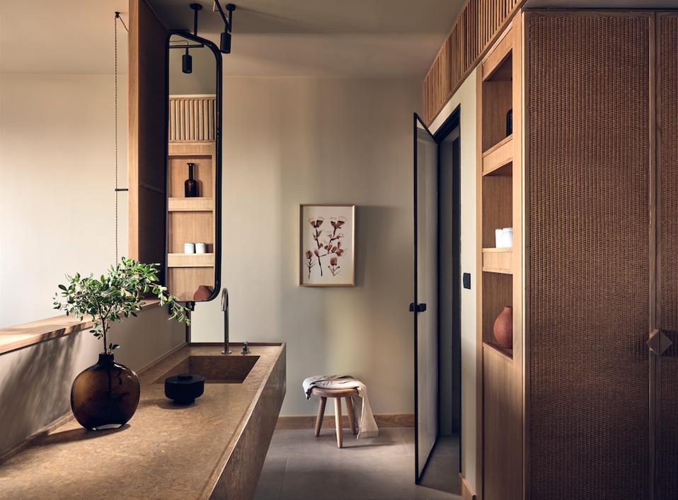 The Royal Senses Resort & Spa aims to celebrate the timelessness of Cretan hospitality.