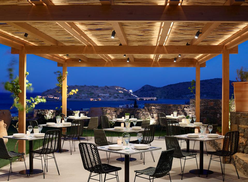 Sea-view dining at the new Cayo Exclusive Resort & Spa.