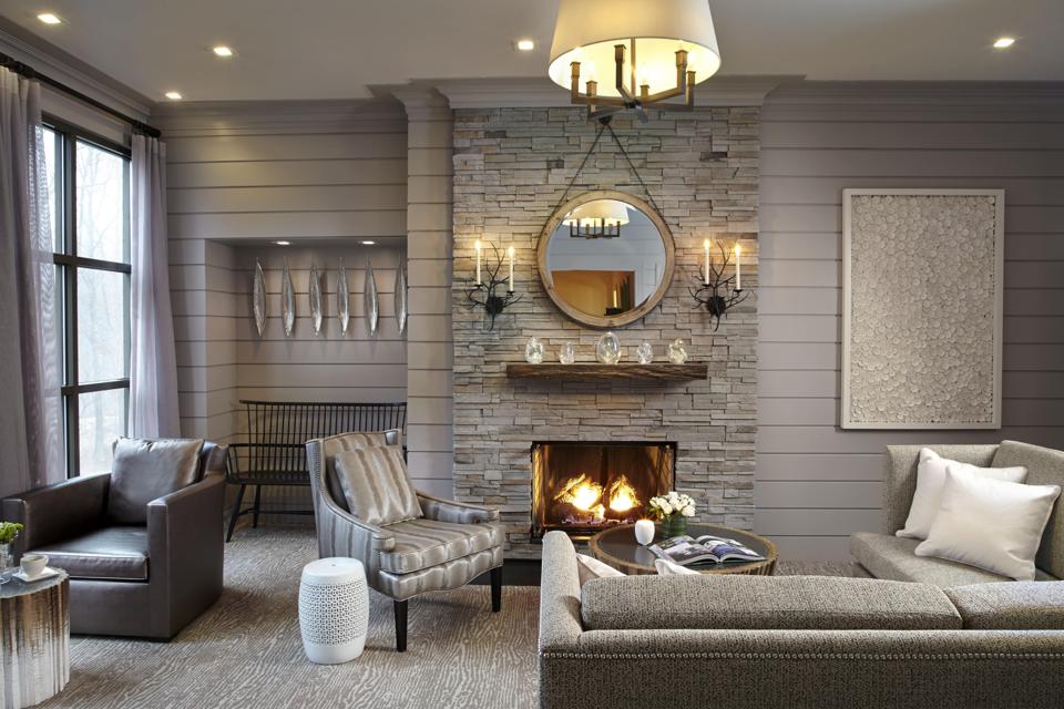 The Lodge at Woodloch’s Women’s Retreat Lounge.