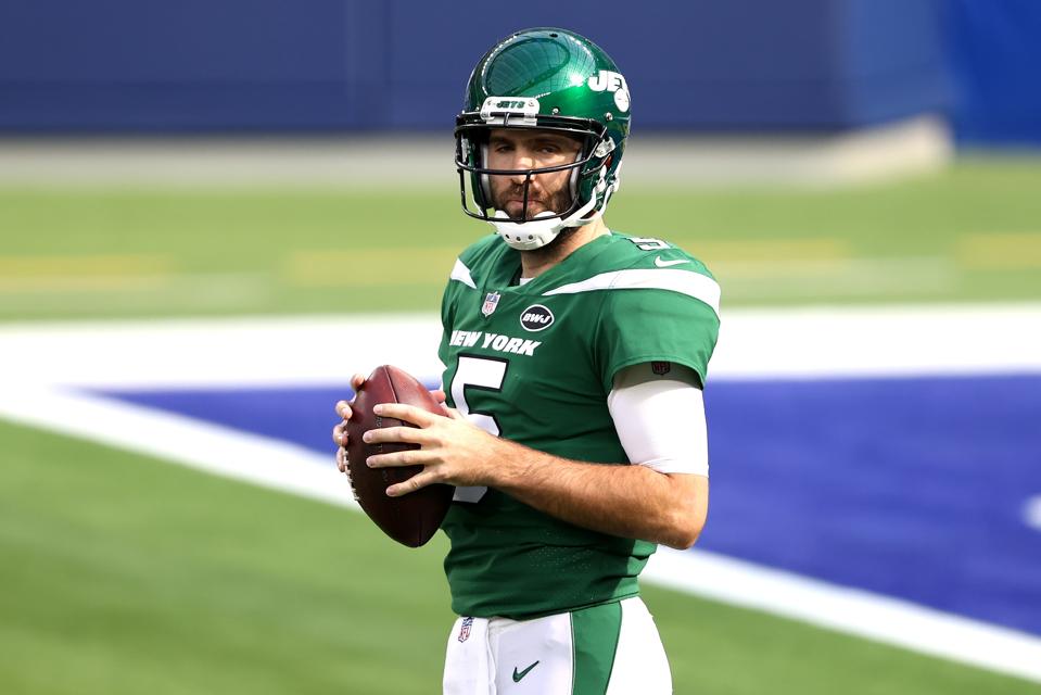 Jets QB Joe Flacco versus the Los Angeles Rams.