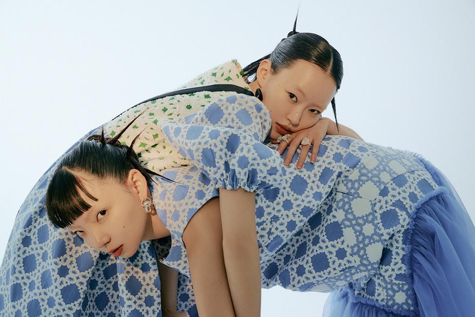 FW21 EDWARD의 크리스마스 룩, 민주 김.