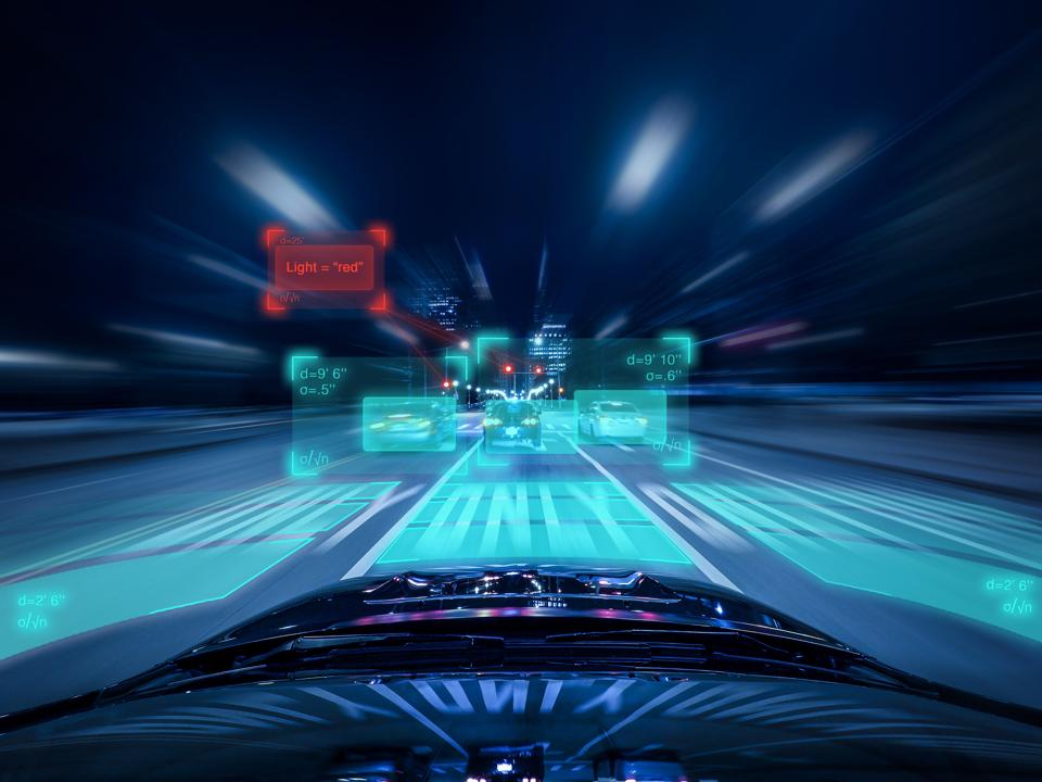 Driverless Car Evaluating upcoming Traffic