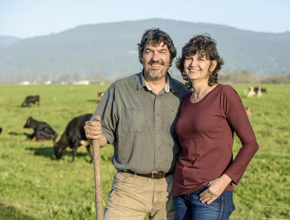 farmers, man and woman