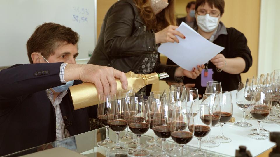 A panel of experts blind tasted bottles of Petrus that were aged in space for over 400 days.