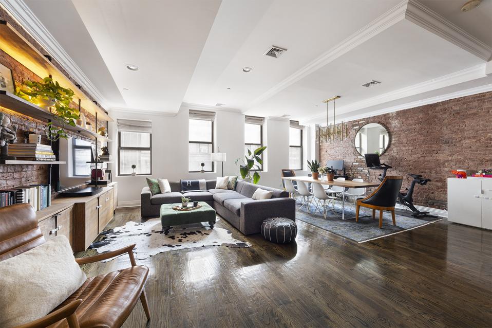 living room tribeca apartment new york city 25 Murray Street, 4K