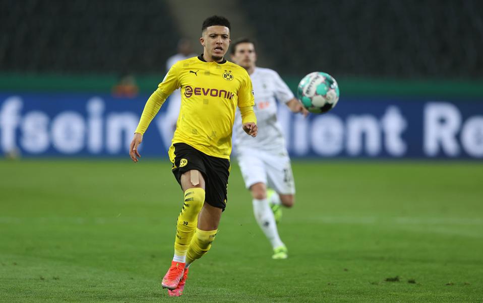 Should Manchester United Pursue Jadon Sancho Or Erling Haaland