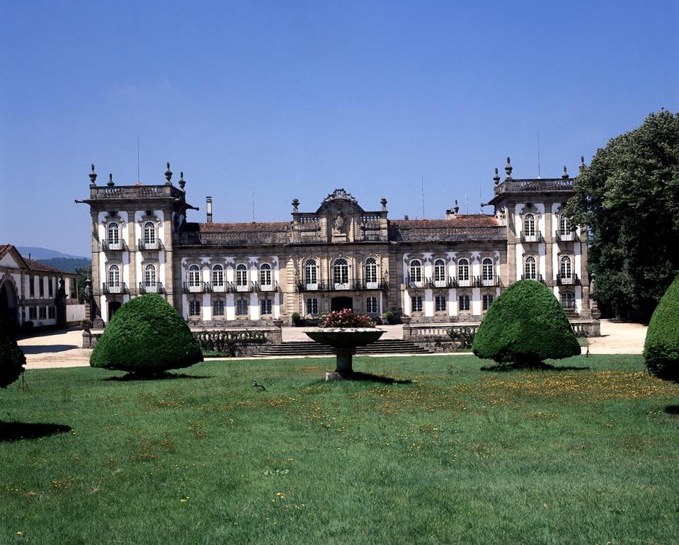 Lord Over This Portuguese Palace With A Winery For $28 Million 86 Portugal