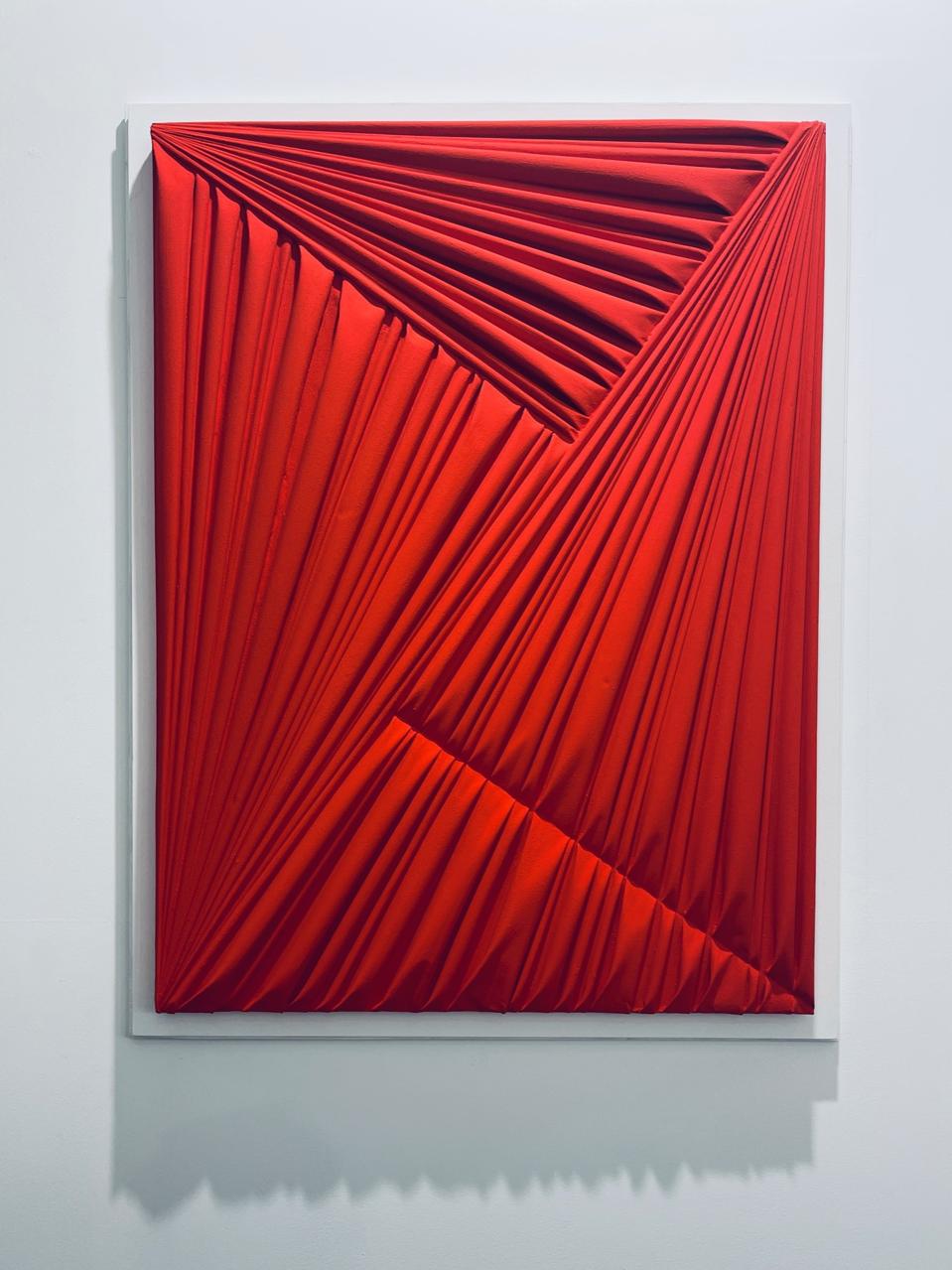 ″ La Forma Celata, Red 2015 ″ par Umberto Mariani via Custot Gallery (Dubaï)