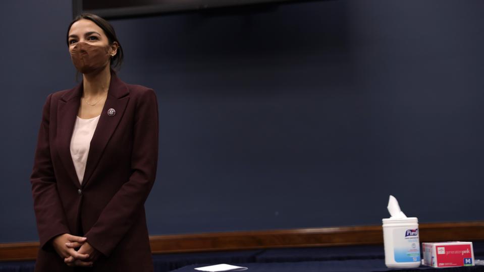 Rep. Ocasio-Cortez And Sen. Menendez Introduce 'Puerto Rico Self-Determination Act'