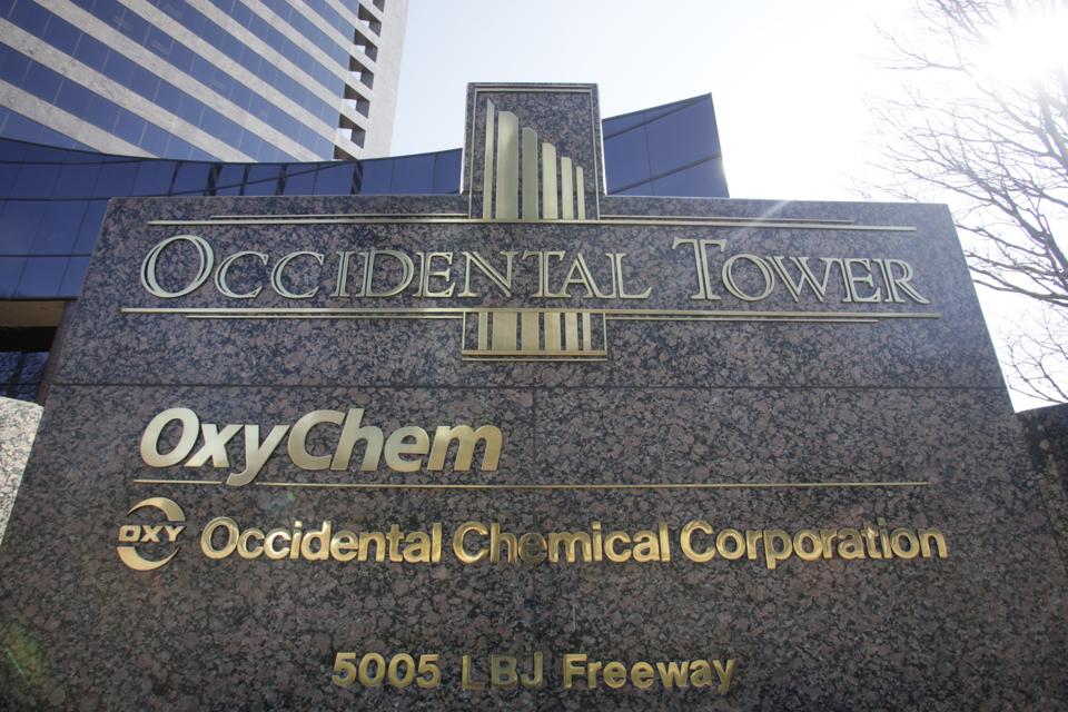 Earns Occidental Petroleum