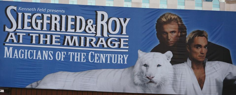 When China Rings The Bell In Xinjiang - Retail Crumbles 3 Magician Roy Horn Critically Ill After Tiger Attack At The Mirage Hotel