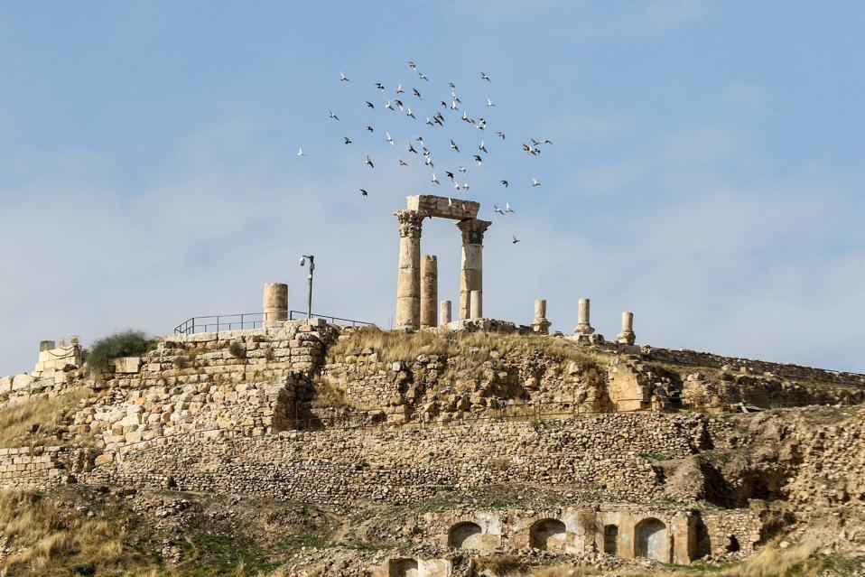 JORDAN-amman-roman-ruins