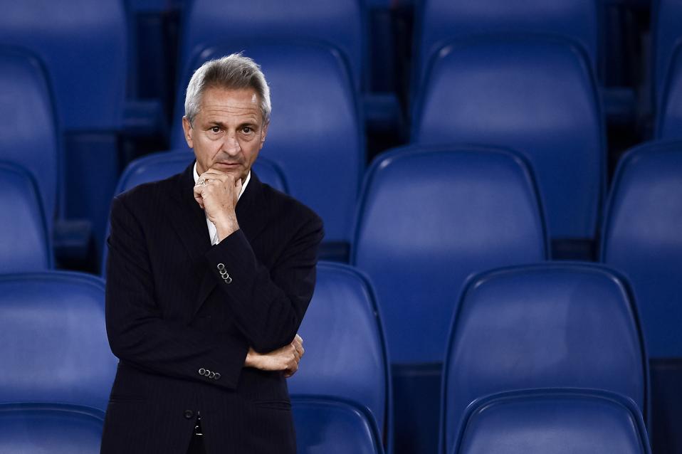I maggiori club italiani vogliono l’uscita del presidente della Serie A Paolo Dal Pino I maggiori club italiani vogliono l’uscita del presidente della Serie A Paolo Dal Pino
