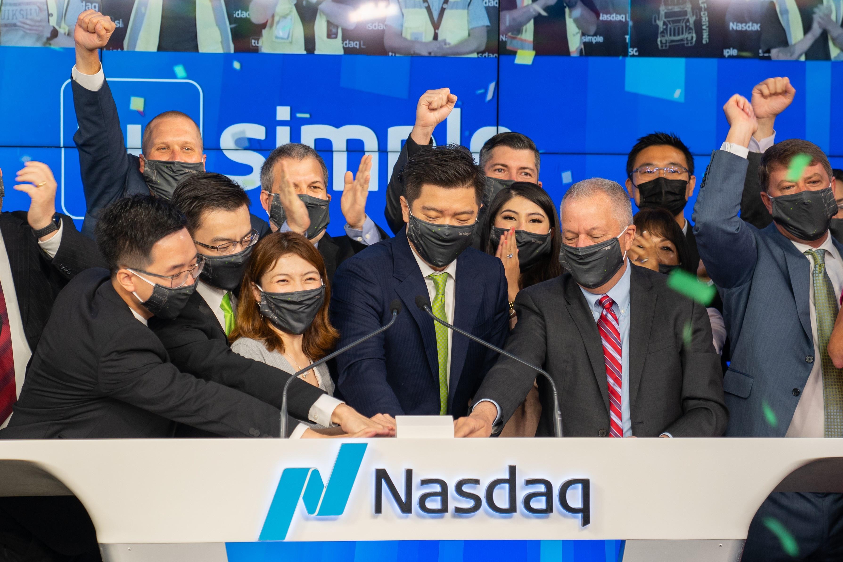 Robot Truck Startup TuSimple Raises $1 Billion In First Self-Driving Startup IPO - Vimarsana News