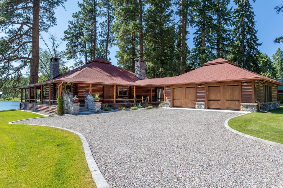 garage swan lake luxury log home 13592 River Run Loop bigfork montana