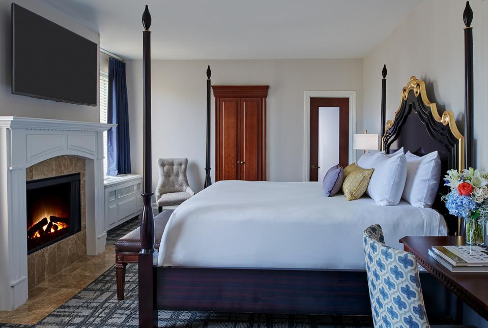 NEWPORT, RI - A room at the Viking Hotel with a fireplace