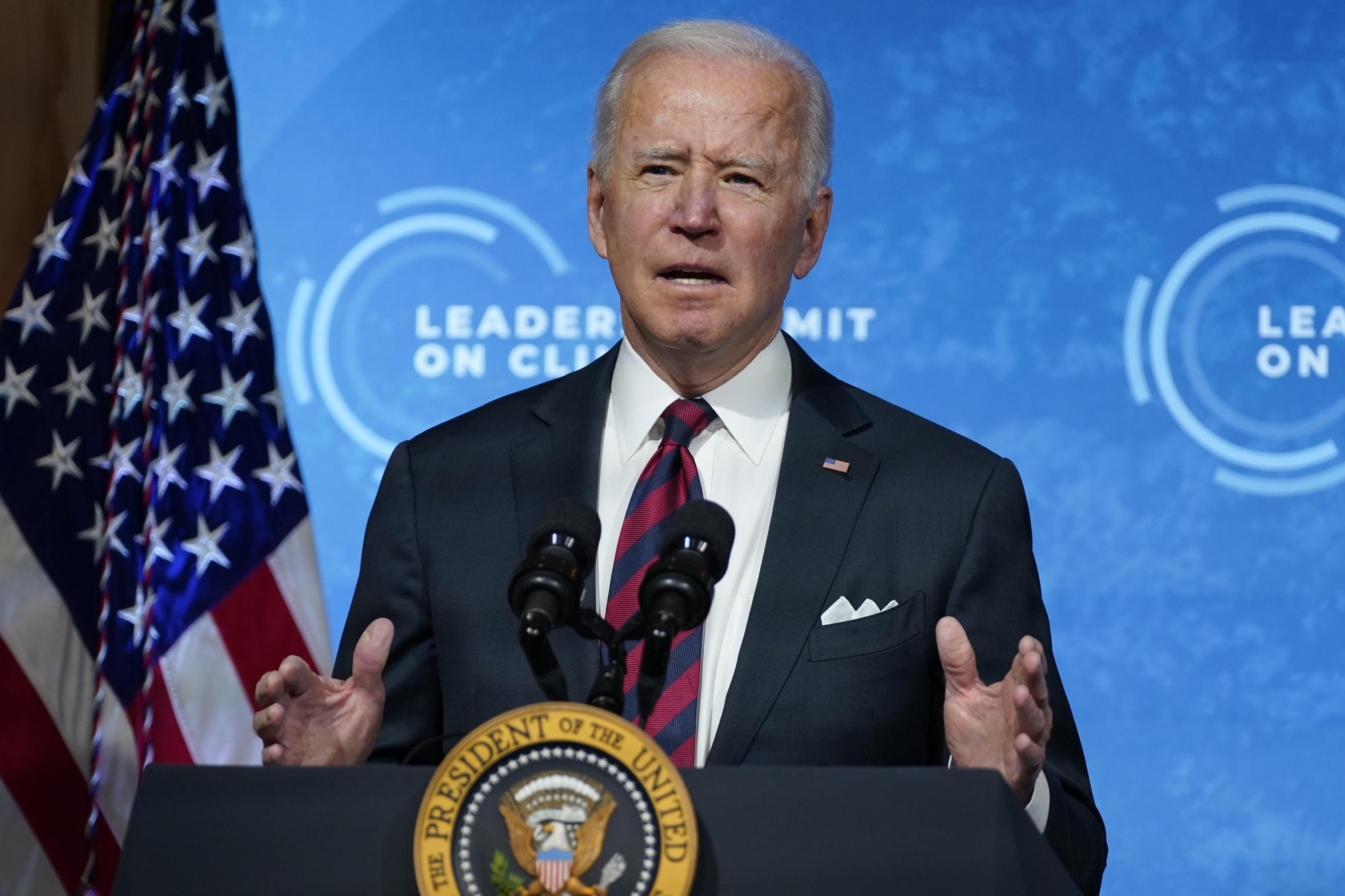 These Billionaires Applaud Biden's Plan To Curb Carbon Emissions - Vimarsana News