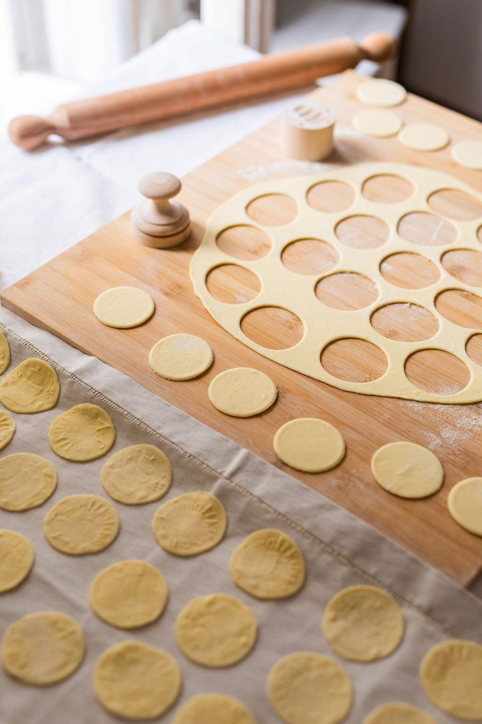 Making the corzetti discs.