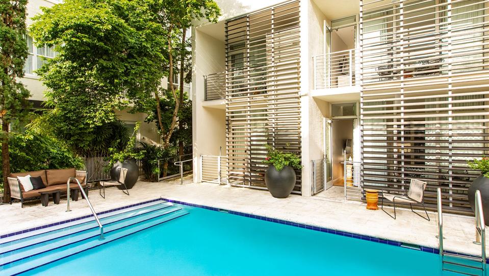 Poolside bungalows will serve as the venue for Miami Escape, in which individual brands occupy the space and guests browse and shop at ease.