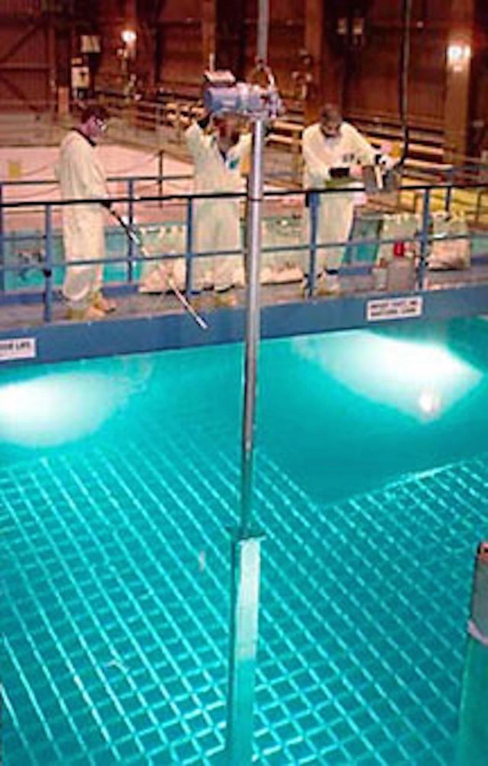 Fuel pool