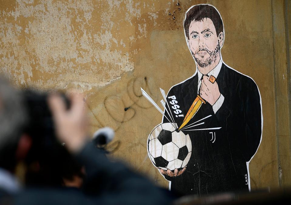 FBL-EUR-SUPER-JUVENTUS