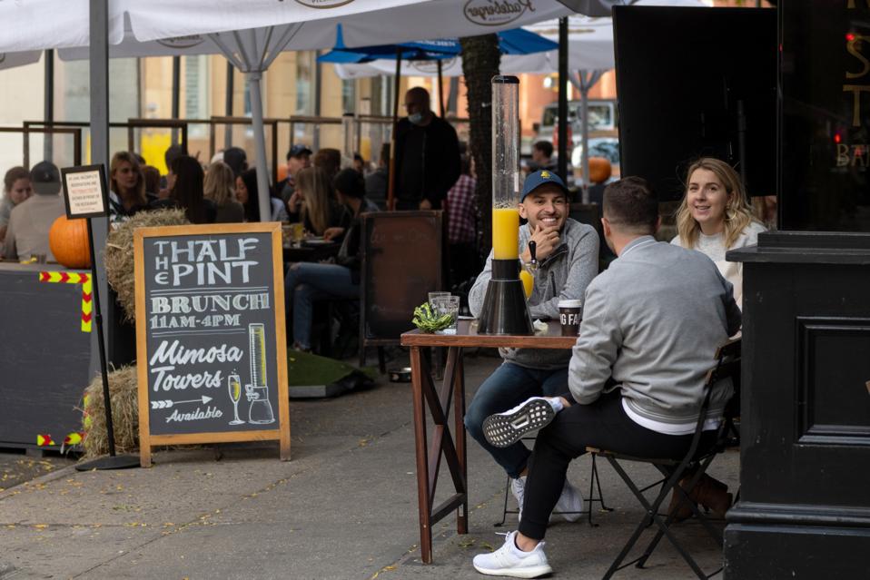 New York City Restaurants Resume Indoor Service At 25% Capacity