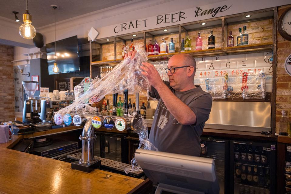 BRITAIN-HEALTH-VIRUS-LOCKDOWN