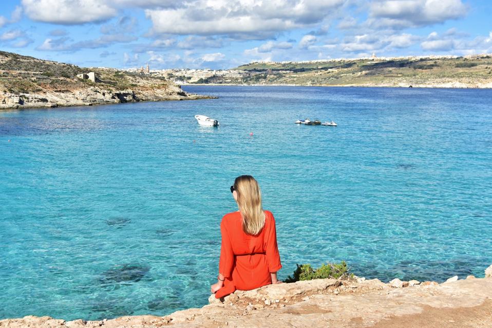 retire early live abroad quit your job malta